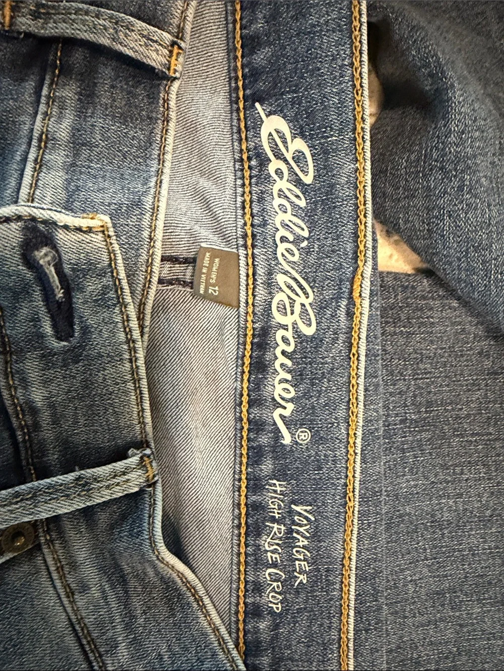 Eddie Bauer Women's Blue Cropped Ankle Jeans
